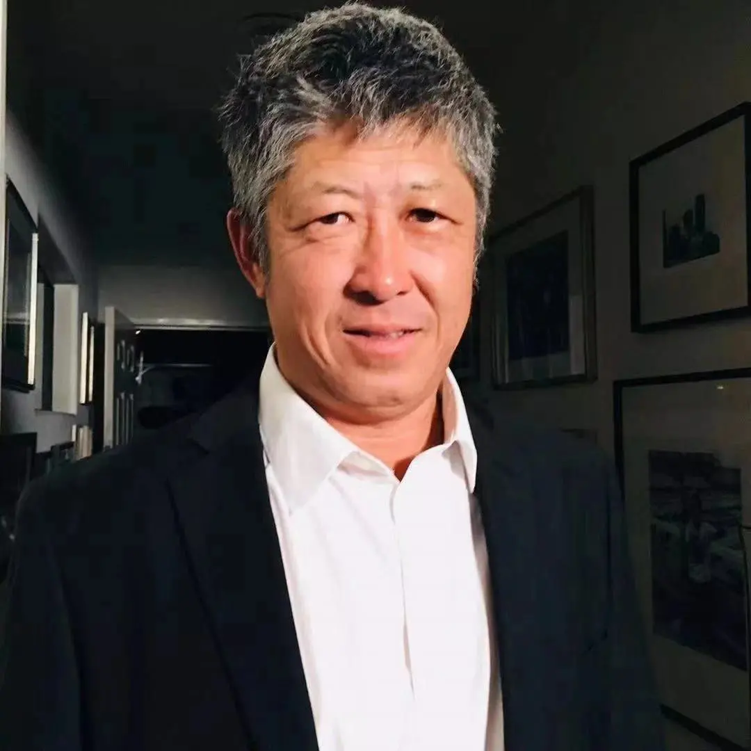 记者,享受国务院特殊津贴袁正明1979级电摄香港凤凰卫视原节目副总裁